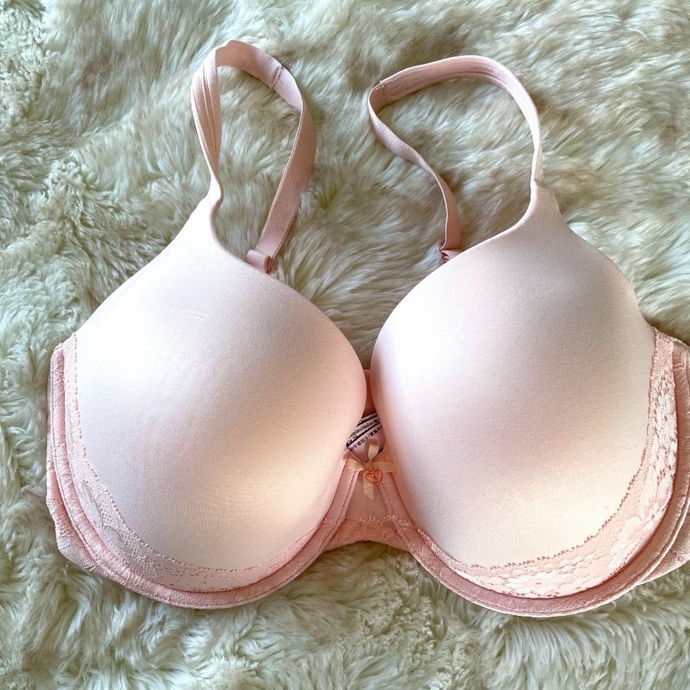 Victoria's Secret Light Pink Bra